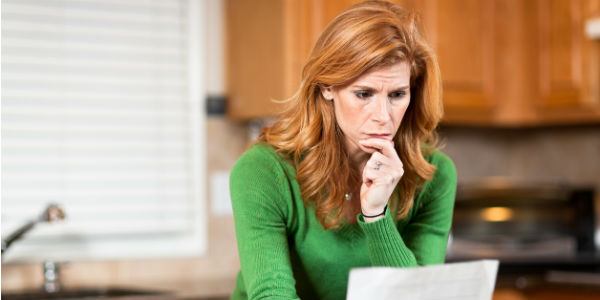 Should I Manage My Investment Account Or Use A Financial Advisor?