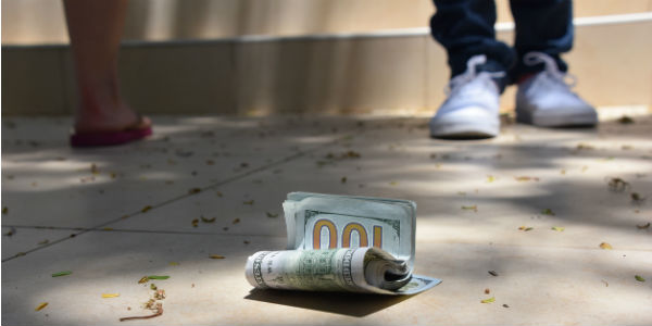 Why I’m Still Sticking With Cash