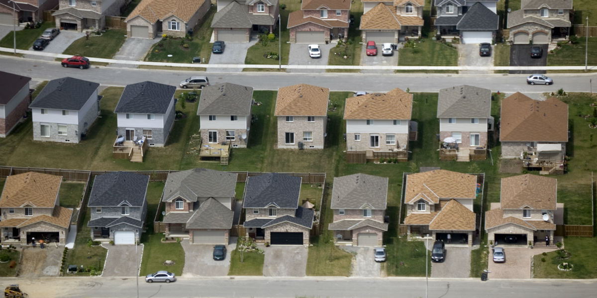 How Should I Invest In Real Estate