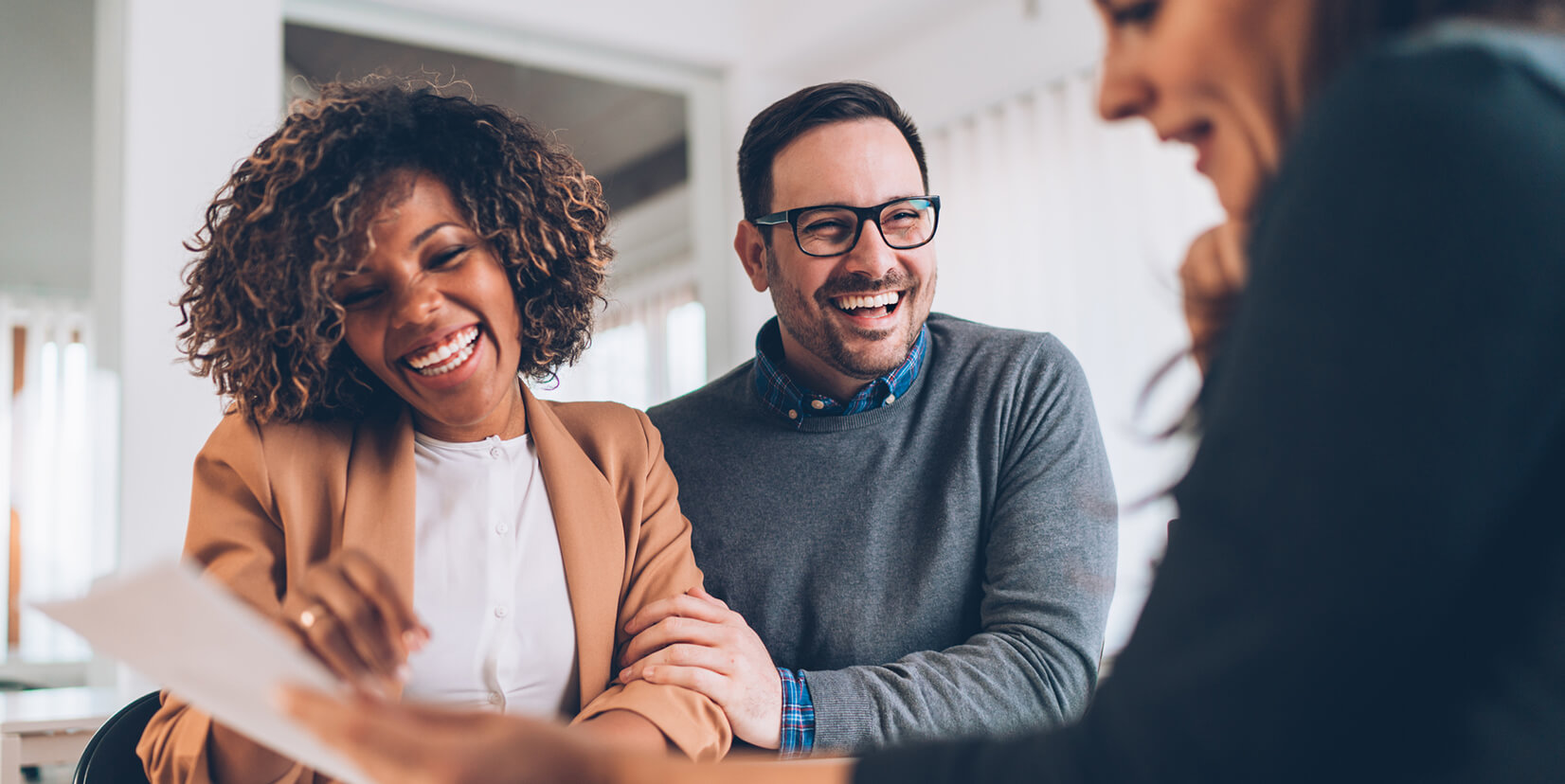 Insider Tips: The Pros And Cons Of Working With A Financial Advisor